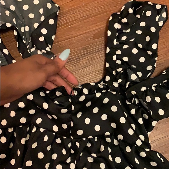 Tea and Cup polka dot cold shoulder blouse - Picture 6 of 6